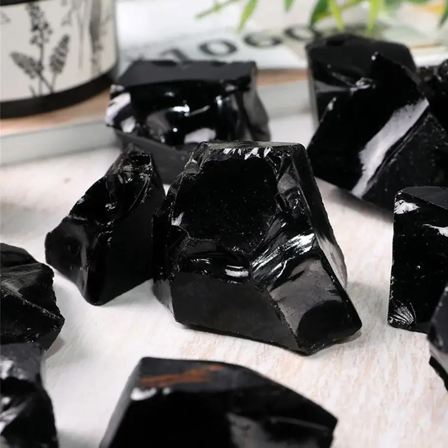 Natural Rough Obsidian Irregularly Shaped Mineral Rock Decorated With  Ornament CrystalOriginal Quartz Healing Crystal