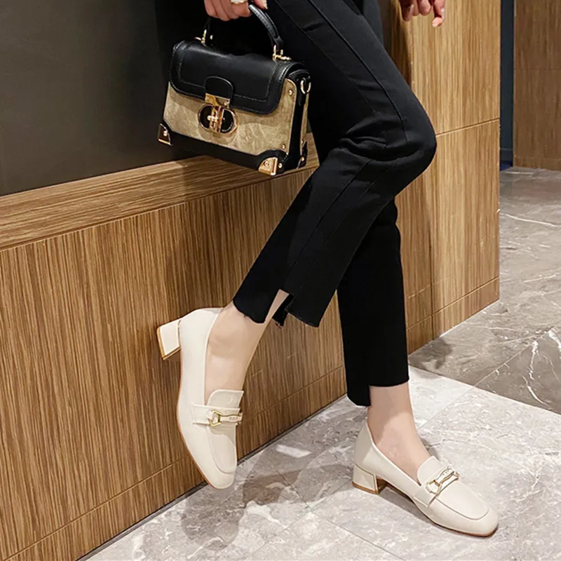 New fashion metal buckle square head British small leather shoes for women working chunky single shoes for women