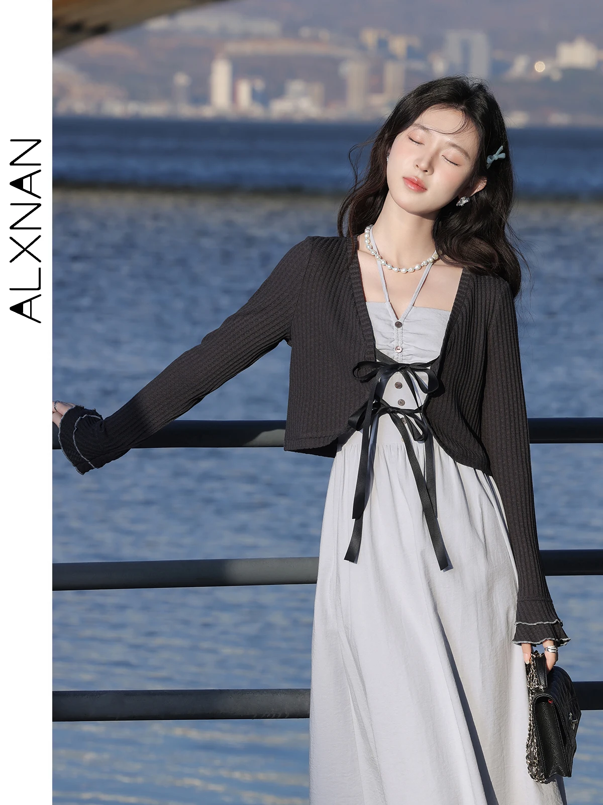 

ALXNAN Black Women's Cardigan Short Strap Design Lace Sleeves Elegant Knitted Sweater 2025 Spring New Long Sleeve Top L53126SY