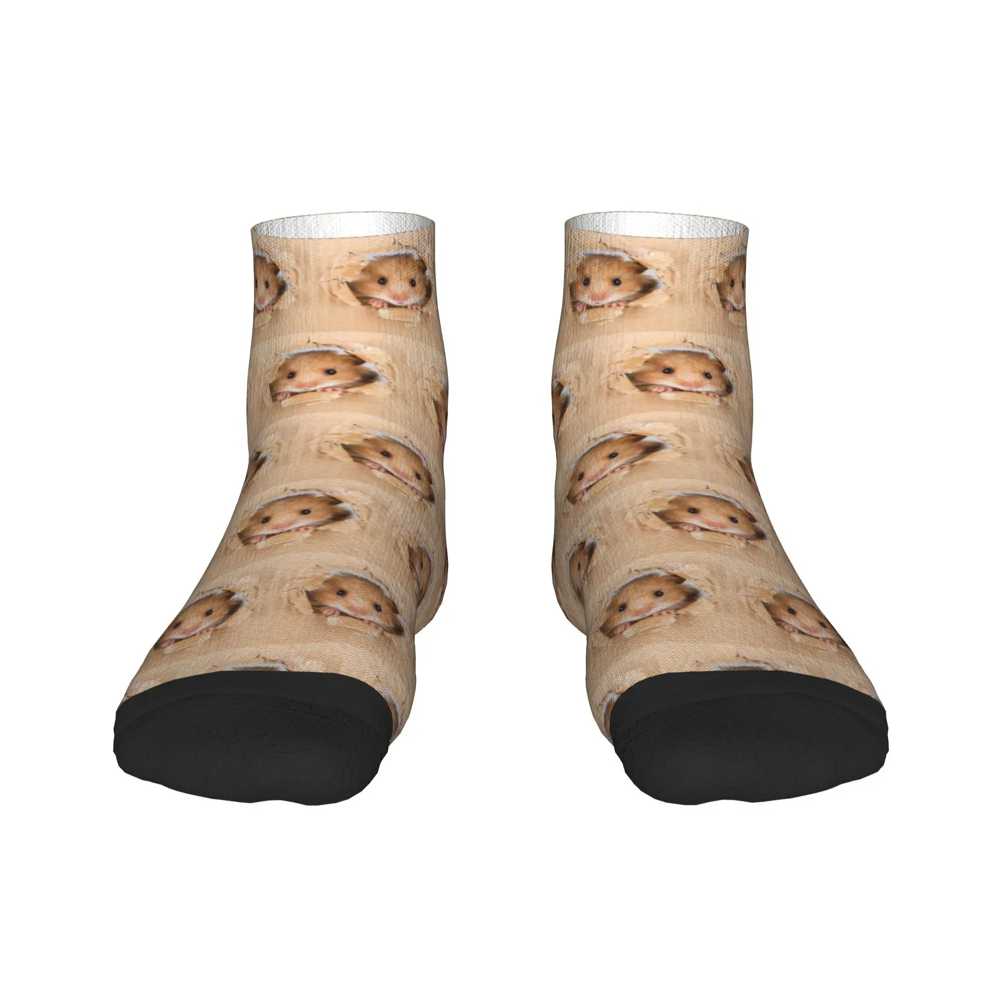 

Не могу дышать - милый хомяк, выглаживающий через отверстие из коричневого картона, носки, чулки, всесезонные носки, аксессуары для унисекс