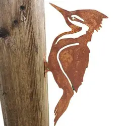 Elegant Garden Stake Design Pileated Bird Rusty Iron Crafts Bird Shaped Art Silhouette Sculpture Outdoor Garden Fence Decoration