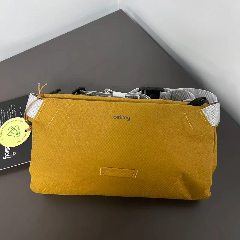 Bellroy Lite Sling 7L Leichte Umhängetasche für Herren, Luxuriöse Magnetverschluss-Umhängetasche, EDC-Brusttasche für Pendler, Fahrrad- und Reisetasche – Detail 9