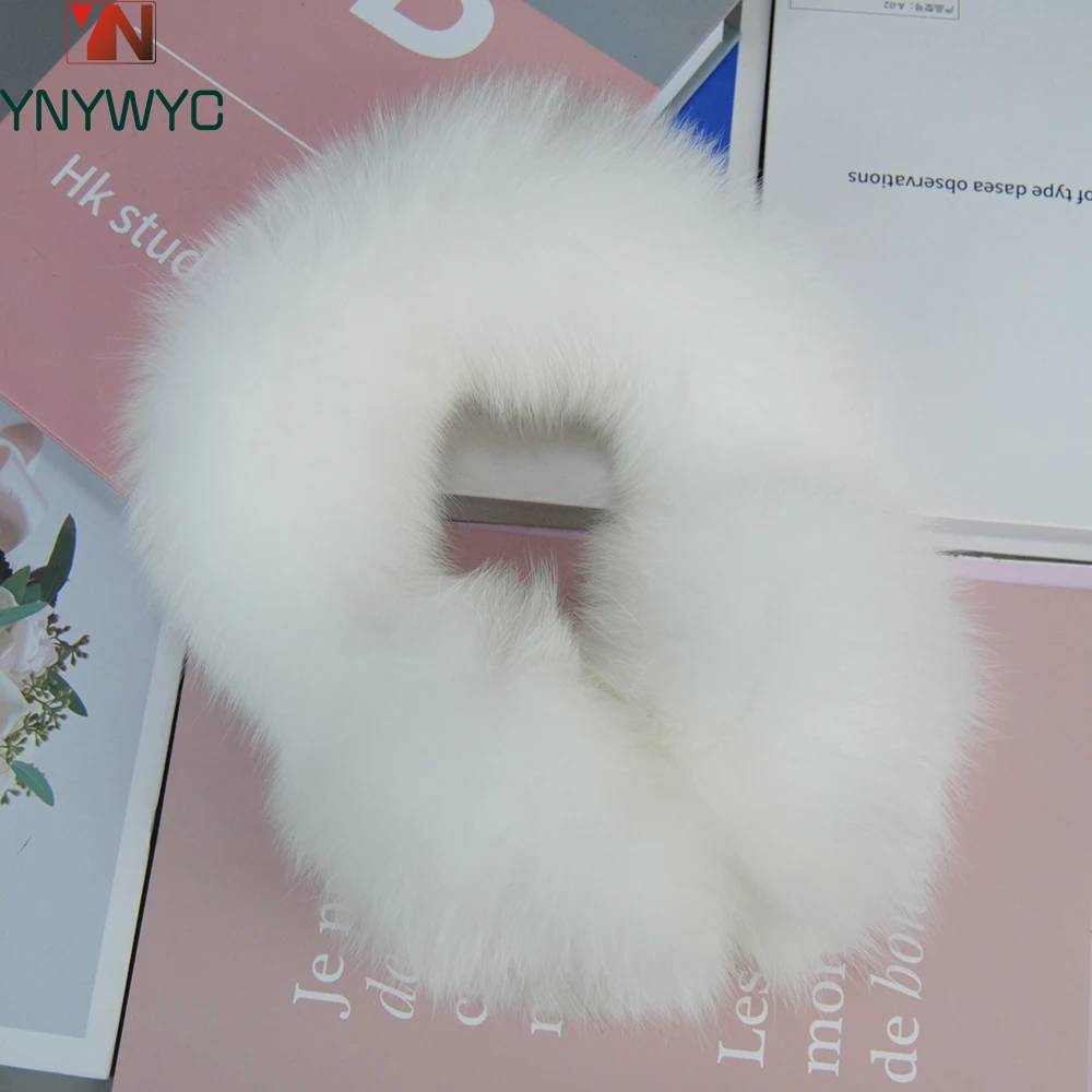 

2025 New Girls Luxury Real Fox Fur Earmuff Women 100% Natural Fox Fur Earmuffs Plush Winter Warm Big Pompoms Fox Fur Ear Muffs