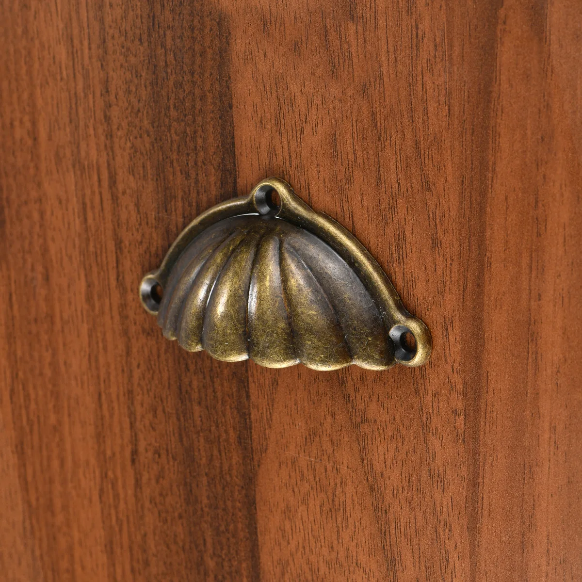 Antique Cabinet Pulls Drawer Pulls Semi-Circular Dumplings Pulls Alloy Cabinet Handles Shell Pattern Medicine Cabinet Pulls