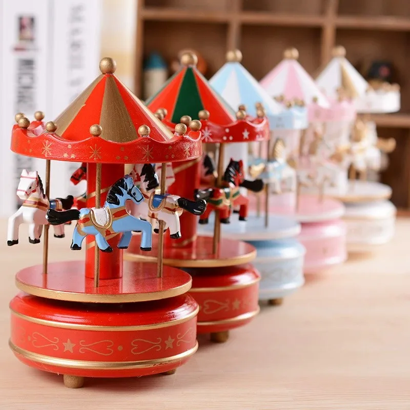 1PC Home Decor Carousel Music Box Vintage Christmas New Year Retro Birthday Gift Wooden Music Box Rotating Horse Musical Boxes