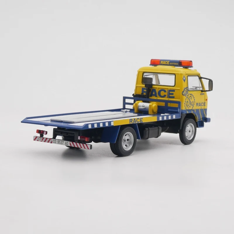 Ixo 1:43 Scale Diecast Alloy Pegaso Ekus Rescue Truck Trailer Toys Cars Model Classics Adult Gifts Souvenir Static Display