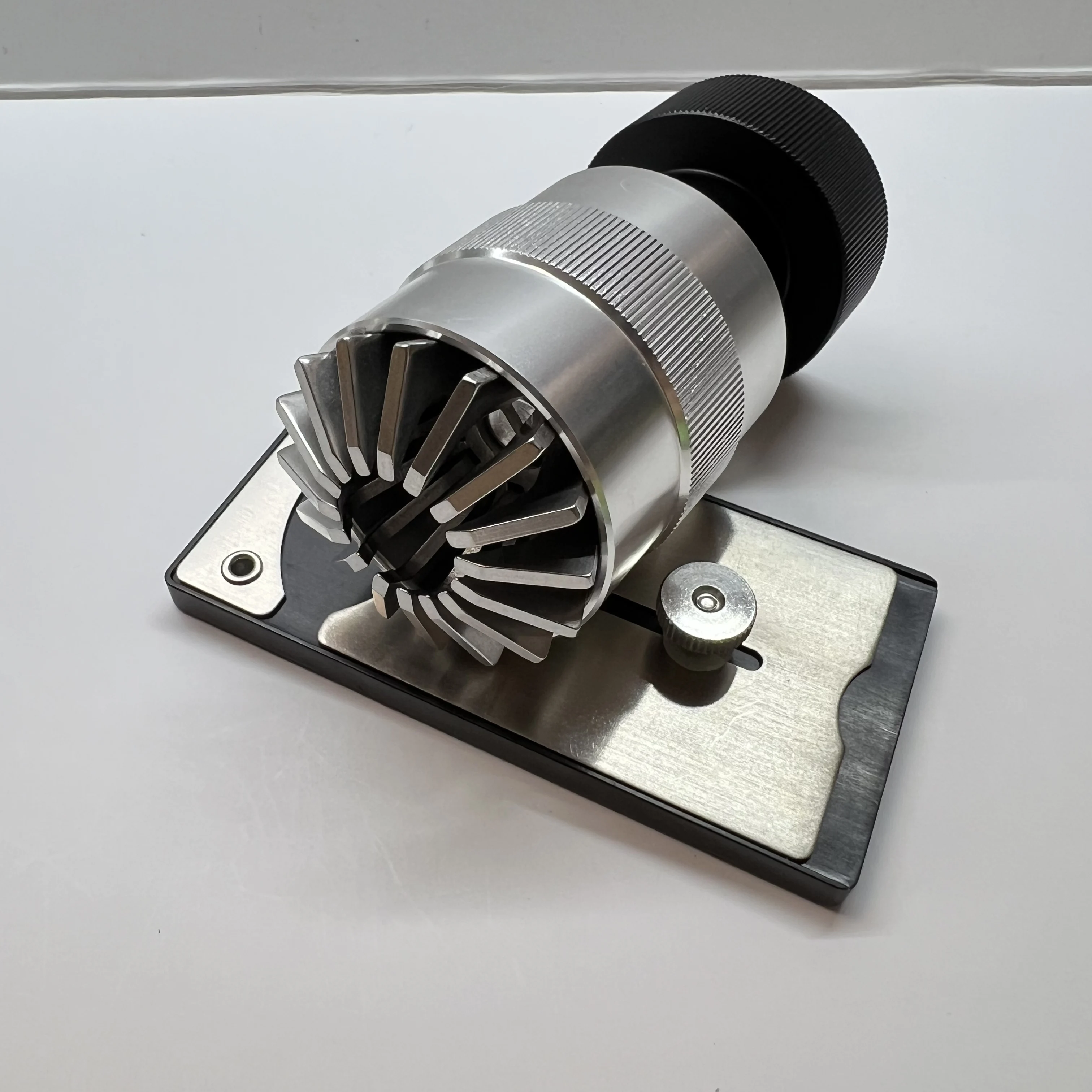 

Large Jaw Opening 48mm Plastic Watch Glass Remover Tool Watch Crystal Lift W3330