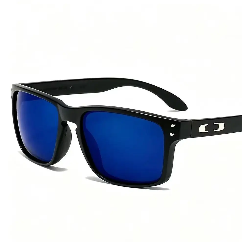 Gradient colored lenses, square, fashionable, UV resistant sunglasses, retro, windproof, sand proof, outdoor sports driving, fis