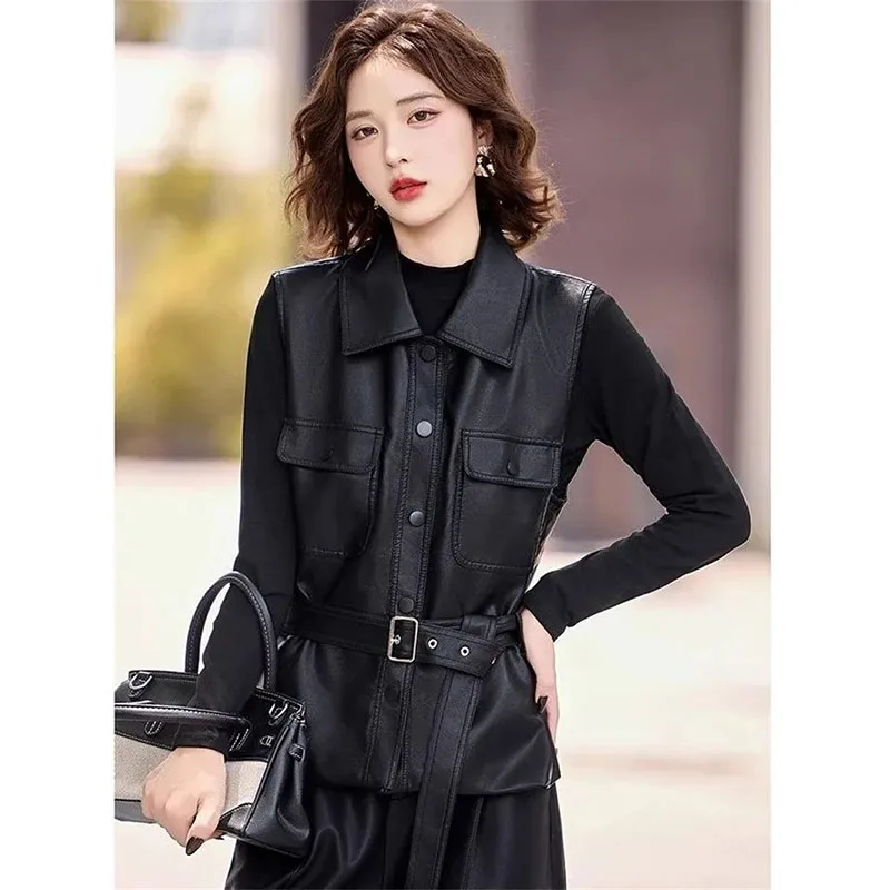 

Black Design Chic Button PU Leather Short Vest Women's Versatile Casual Sleeveless Leather Jacket Spring Autumn Winter Vest Coat