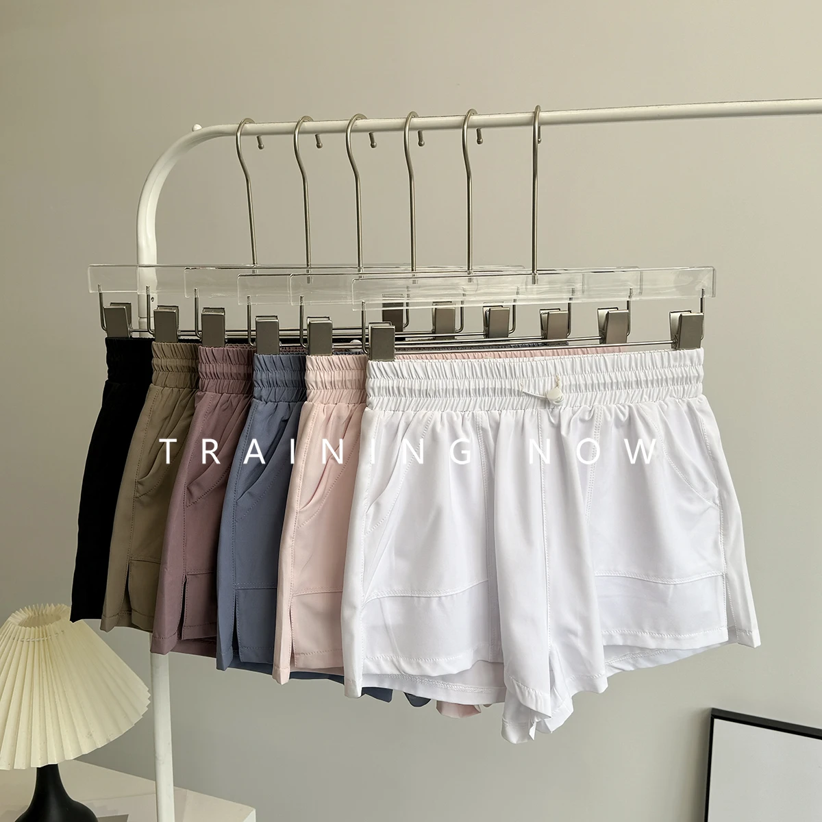 

Quick-drying sports shorts for women in summer new high-waist thin breathable jogging pants fake two-piece fitness yoga suit