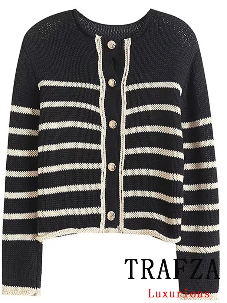 

Женский трикотажный свитер в полоску, с круглым вырезом и длинным рукавом