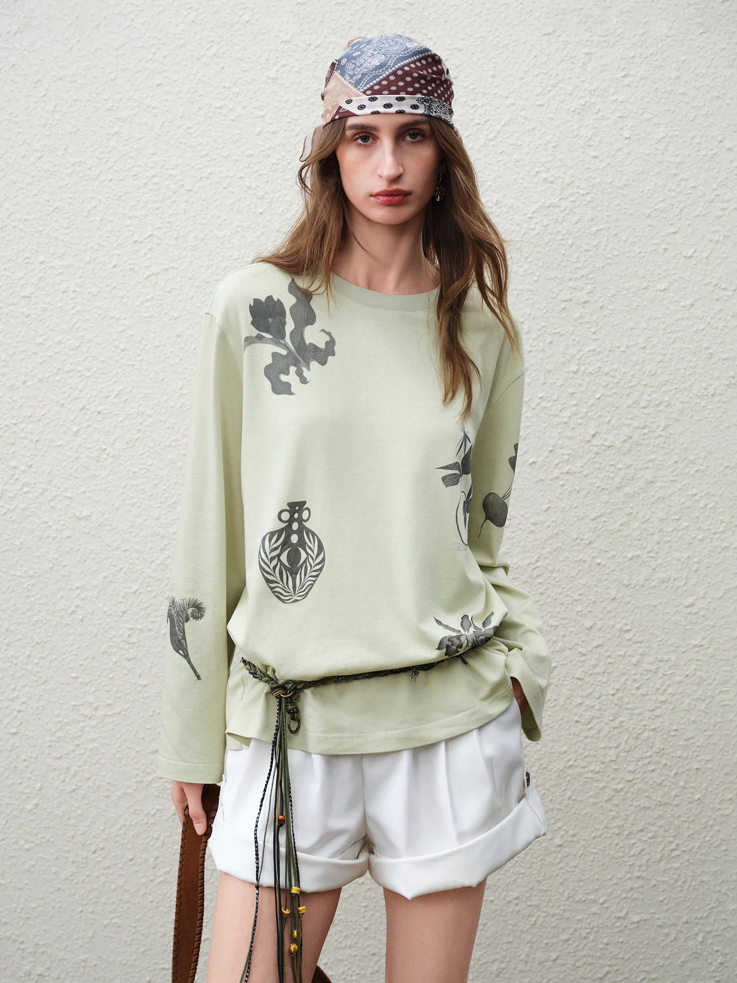 Women's Linen Blend Botanical Print Long Sleeve T-Shirt with Scarf