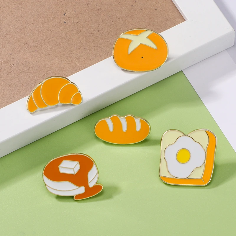 New 5Pcs Bread Series Pins Set Ciabatta  English Muffin Pretzel Pullman Loaf Croissants Enamel Brooches