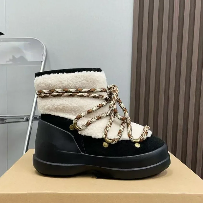 Wool snow boots women's 2026 winter women's boots anti slip thick warm short tube flat bottom cotton shoes trend