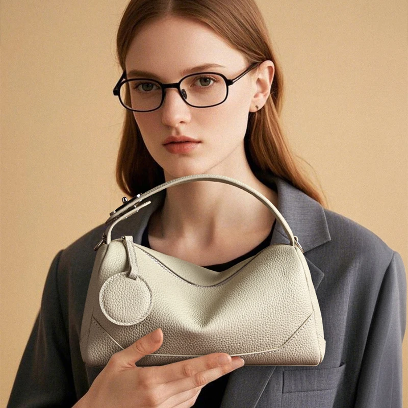 Thumbnail 4 - #29 Newest Saddle Bags