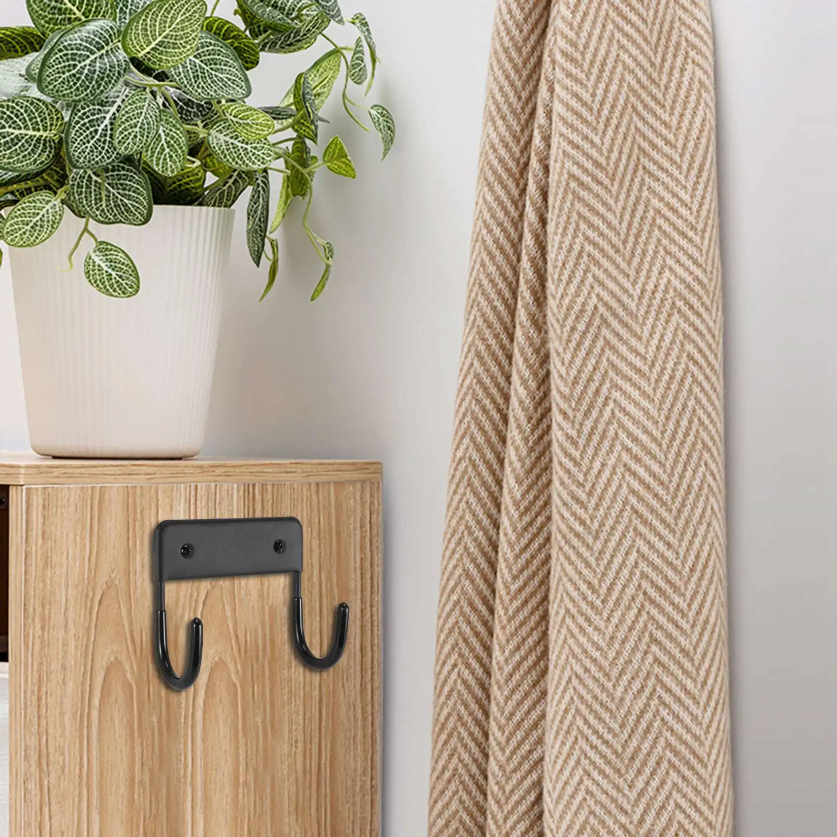 ที่แขวนโต๊ะรีดผ้าตะขอแขวนบนโต๊ะรีดผ้าที่ยึดติดผนังกระดานรีดผ้าโต๊ะรีดผ้าขนาดใหญ่และขนาดเล็ก (สีดำด้าน)