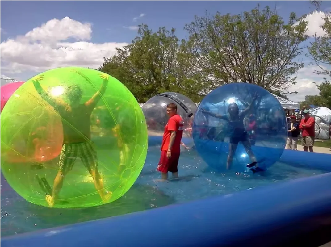 

Inflatable Water Walking Ball Water Balloon TPU Material 2m Dia Dance Ball With Zipper Walk On Water Ball For Sale