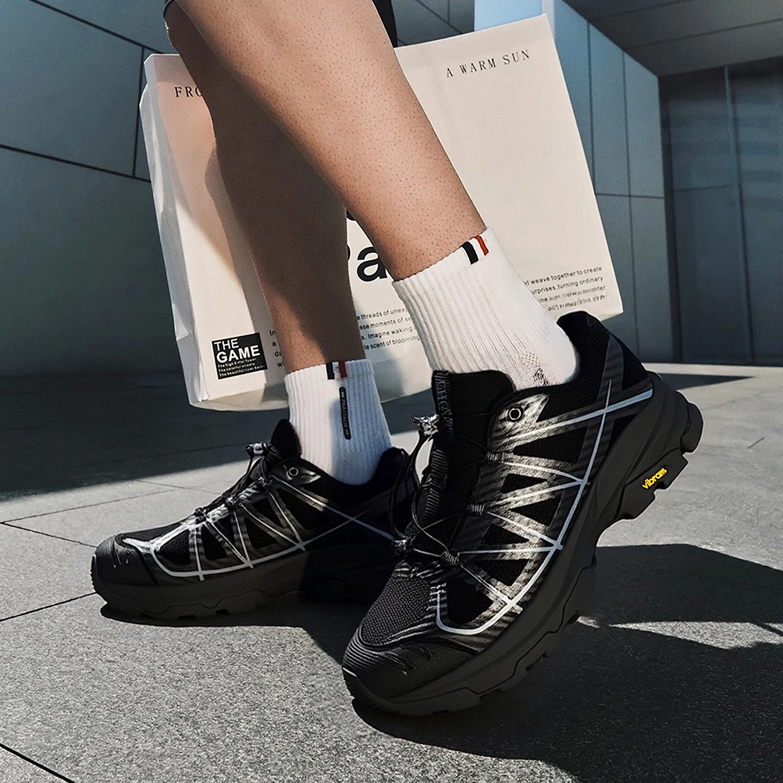 Classic Fashion Retro Men's Sneakers Exquisite Craftsmanship Comfortable Fit Versatile Men's Casual Shoes