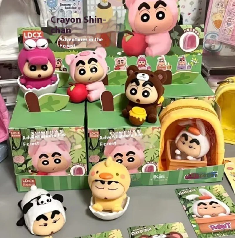 

Authentic And Lively Crayon Shin-Chan Forest Adventure Souvenir Blind Box, Children'S Creative And Cute Toy Collection Toy