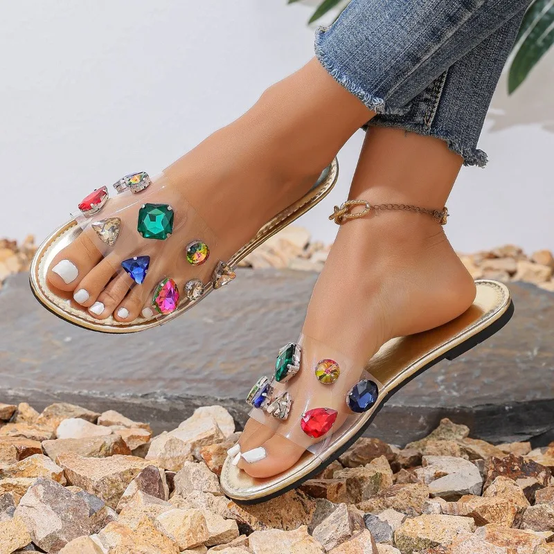 Womens Flat Slippers 2024 New Summer Outdoor Open Toe Sandals Beach Fashion Ladies Luxury Rhinestone Designer Slippers for Women