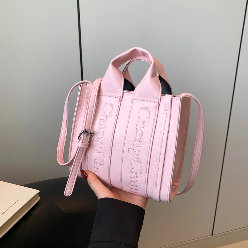 2024 New Women\'s Bag Fashion Casual Crossbody Bag High Quality Large Capacity Shoulder Bag PU Hot Selling Design Square