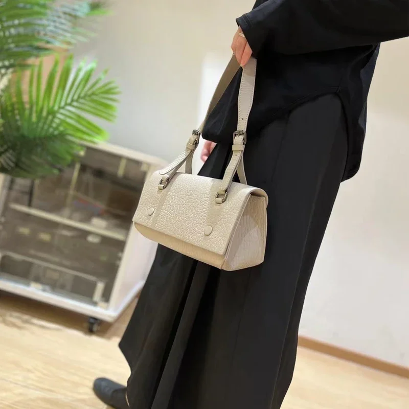 Genuine Leather Shoulder Bag Underarm New Pattern Commute Advanced Sense Handbag Lady  High-Capacity Top Layer Leather