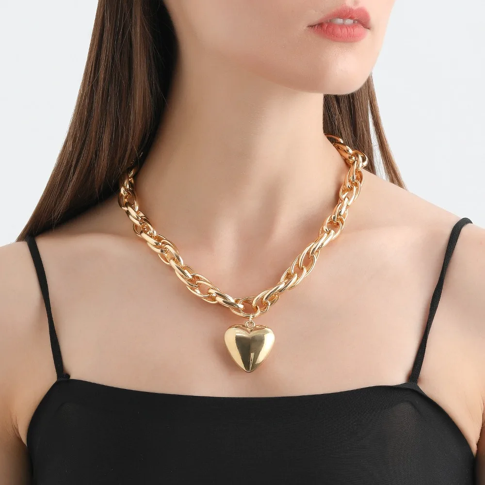 Collar y Pulsera con Colgante de Corazón Grande y Cadena de Eslabones Huecos, en Tono Dorado y Plateado, Joyería Cubana Gruesa y Distintiva para Mujer