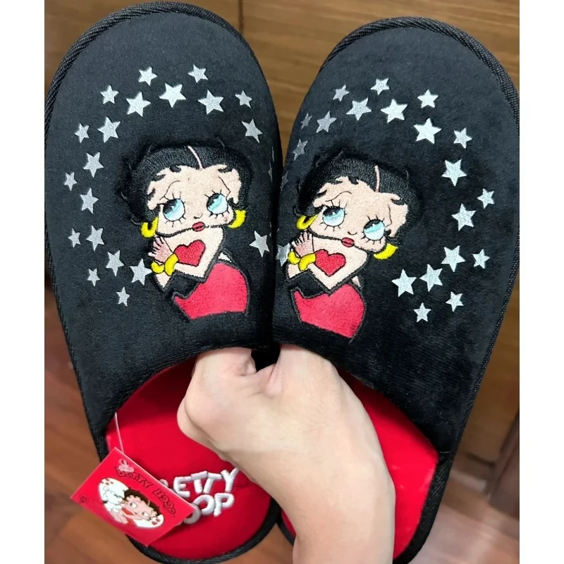 Zapatillas Betty Boop de Anime para mujer, zapatillas de felpa con bonitos dibujos, cómodos y cálidos zapatos para el hogar, zapatillas de suela suave antideslizantes Kawaii para exteriores