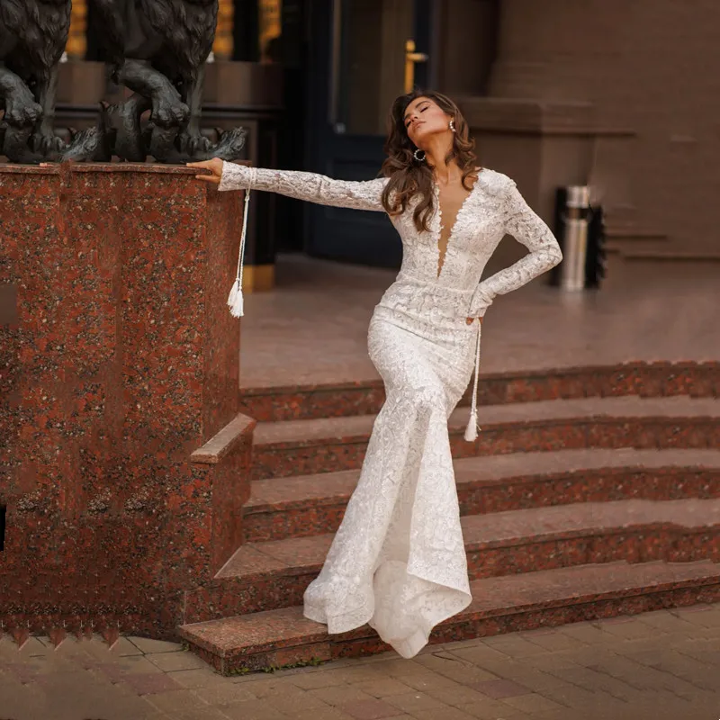 

Luxury Lace Appliques Long Sleeves Mermaid Ivory Wedding Dress Sexy Deep V-Neck Pleat Sequine Formal Open Back Illusion Growns