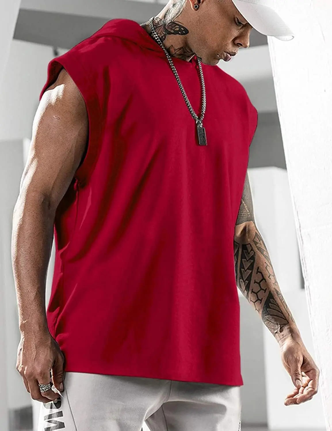 T-shirt à capuche pour hommes