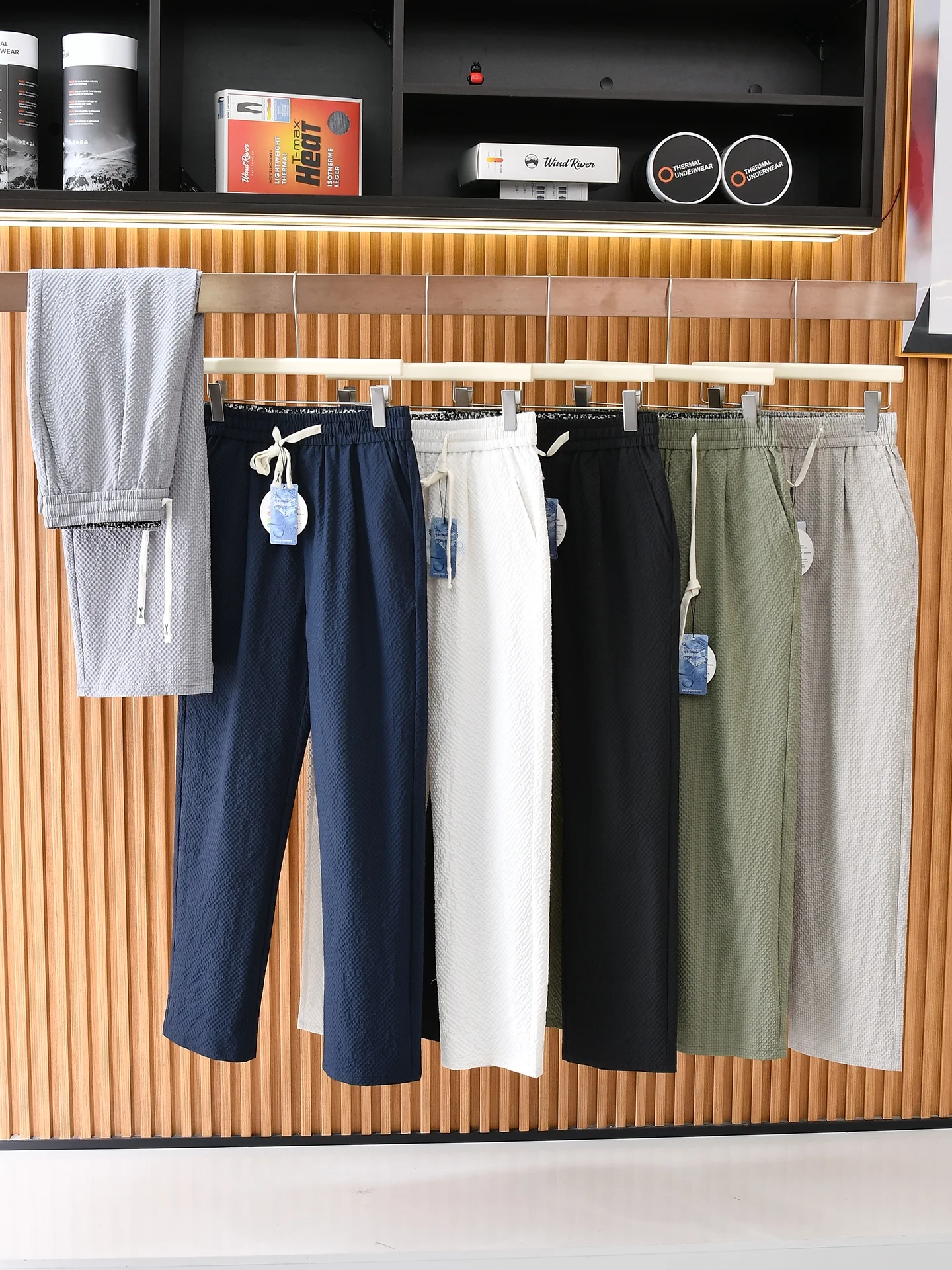 

Lightweight Quick-Dry Comfortable Breathable Summer Men's Outdoor Casual Color Long Pants Bubble Cloth Texture Loose Fit