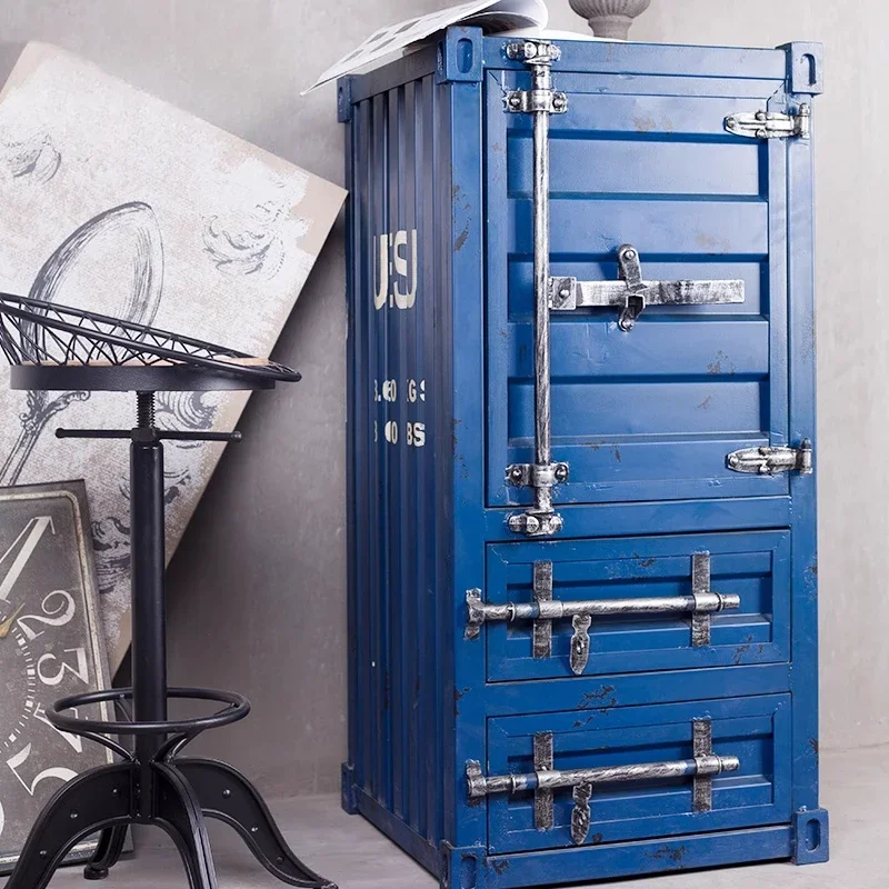 Modern simple bedroom locker, old storage, wrought iron chest, American industrial style personalized container