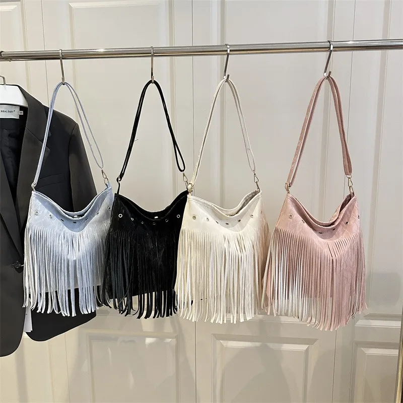 

Bohemian Style Fringed Tote Bag Girls Summer New Light Luxury Shoulder Bag Hot Girls Shopping with Trendy Messenger Bag