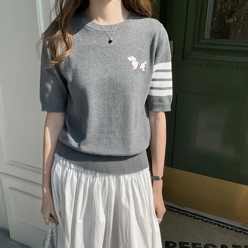 Camiseta feminina de verão 100% algodão, casual, listrada, de malha, manga curta, gola redonda, bordada, marca de luxo.