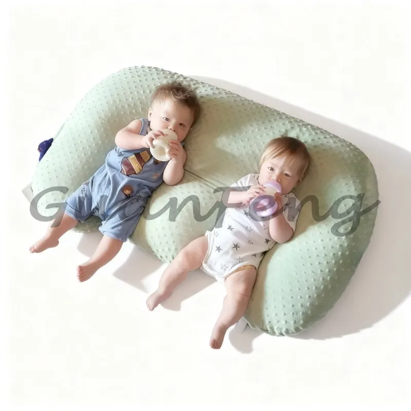 Double feeder, waist pad, diagonal pad