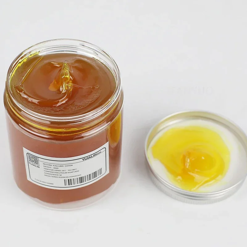 300g Automotive Grease Waterproof Lubricant High Temp Grease Wheel Bearing Grease for Automobile Hub Bearings Metal Surfaces