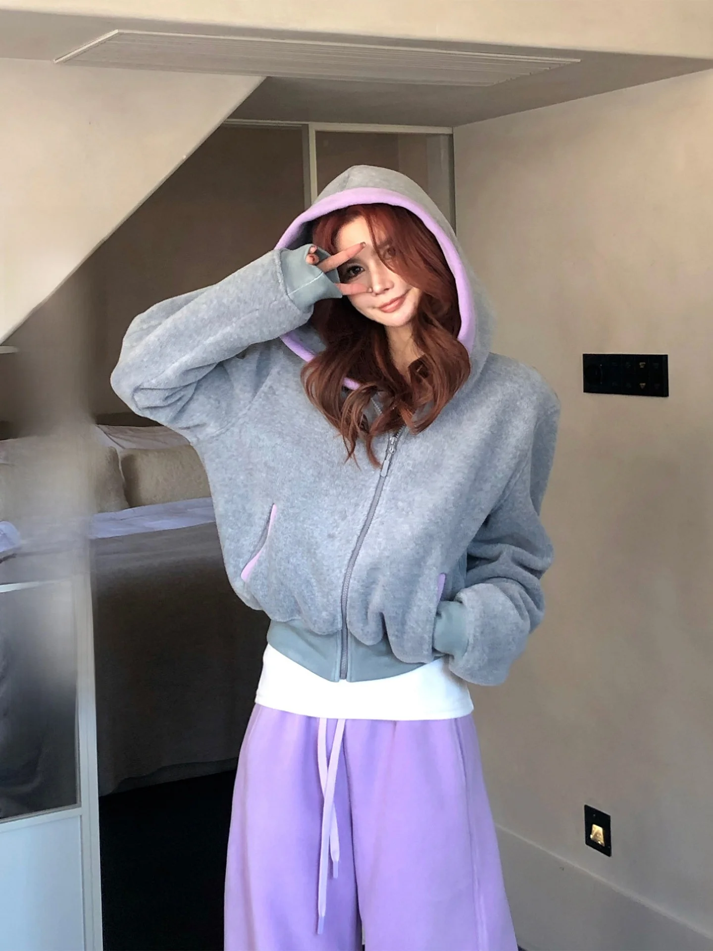 

Lililiwj Korean Sle Color Blo Fce Jaet Women's Early Spring Loose Wide Leg Knife Pants Set Two Piece Set Casual Faion