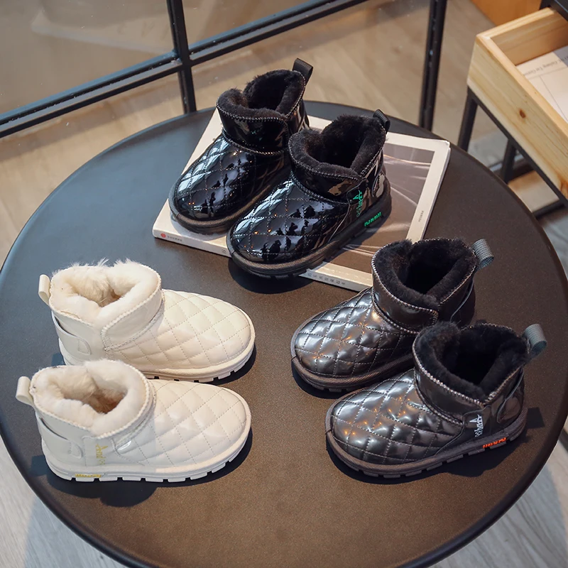 

2025 new snow boots Women's thickened and lined waterproof and anti-skid winter cotton shoes