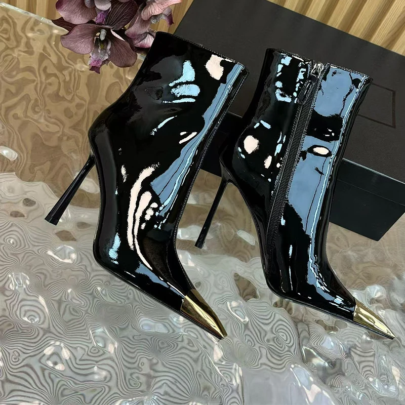 

Black Patent Leather Gold Metal Toe Boots Woman Winter 2026 Pointed Toe Side Zipper Stiletto British Style Boots Fashion