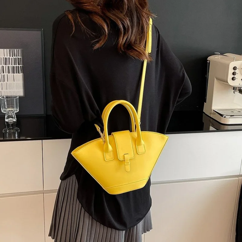 

Высококачественная женская сумка через плечо из кожи премиум-класса с парижским повседневным винтажным аккуратным повседневным эффектом ​