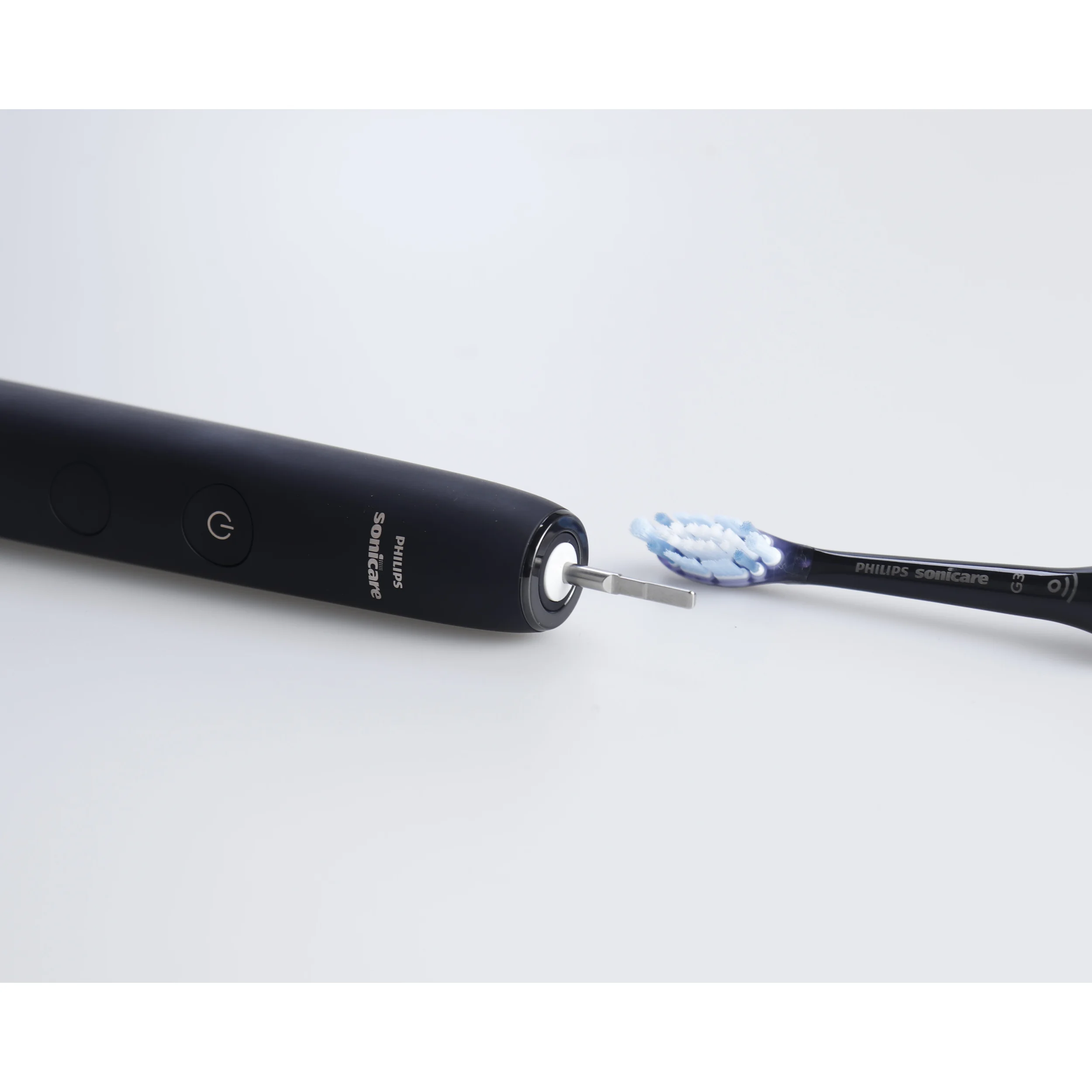 Philips Electric toothbrush Sonicare DiamondClean Smart HX9903, No Original Packaging