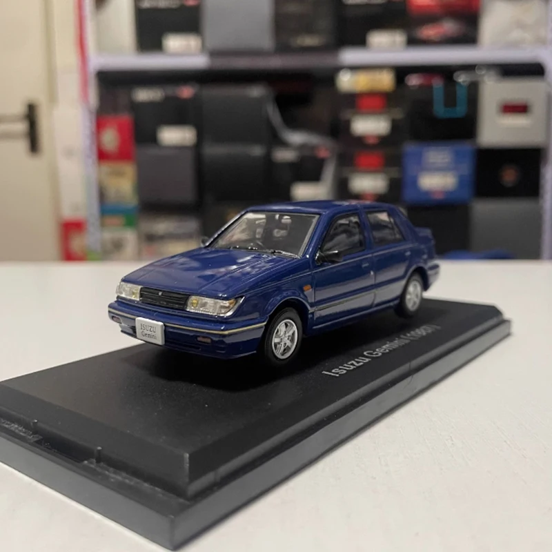 

Norev литой под давлением масштаб 1:43 ISUZU Близнецы 1987 с принтом, коллекция моделей автомобилей из сплава, сувенир, статический дисплей, орнамент, подарок для мальчика