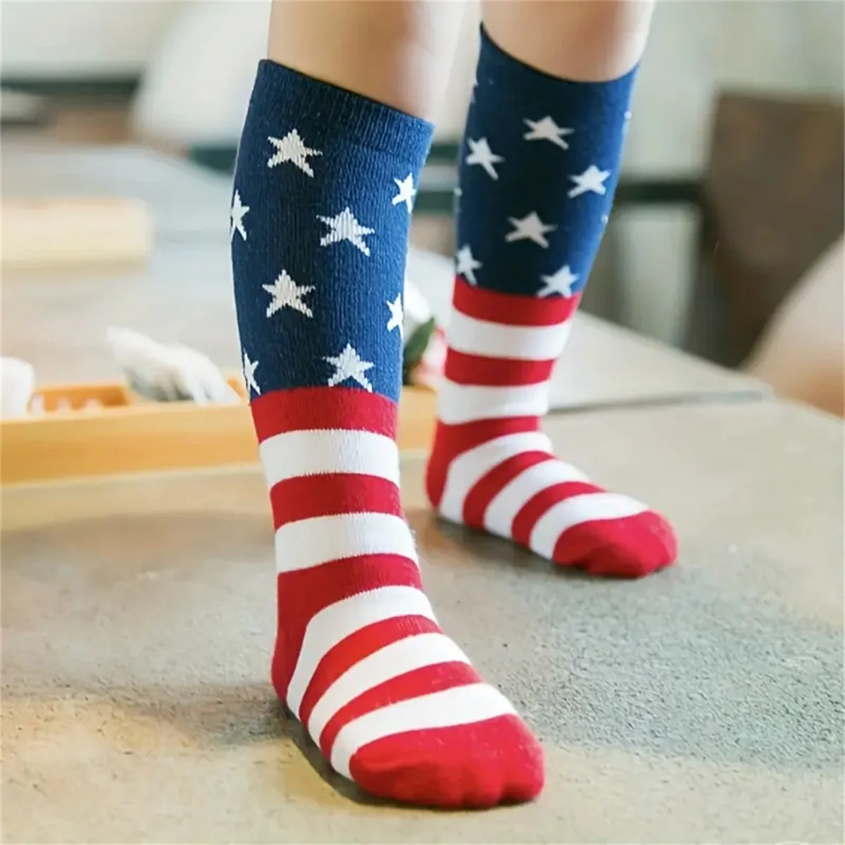 1 pair of American flag striped star long socks for boys and girls, baby socks are comfortable, breathable, and elastic, suitabl