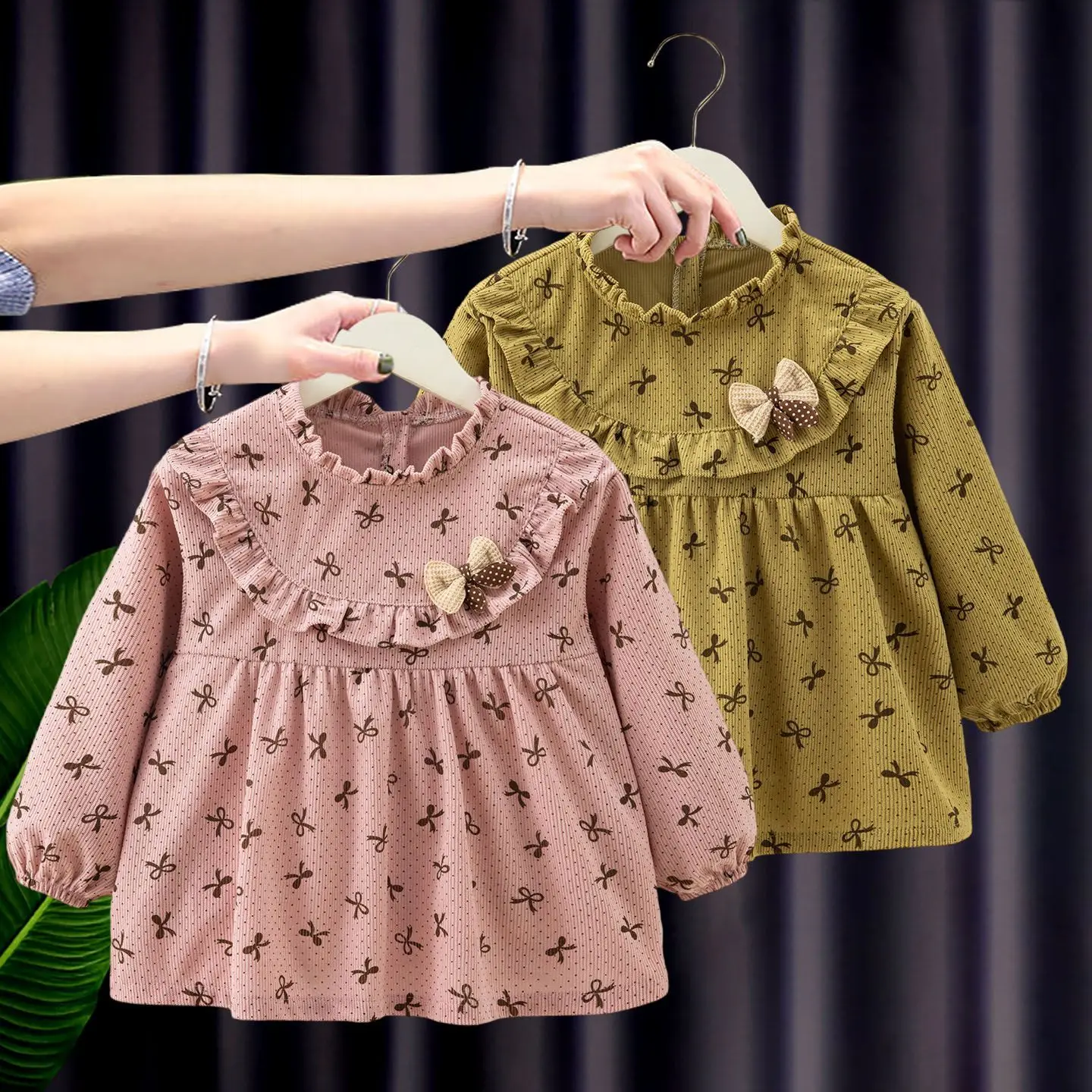 Kids Smock Princess Style Baby Feeding Bib Fall Winter Long Sleeve Waterproof Anti Dirty Apron Stylish Protective Clothing