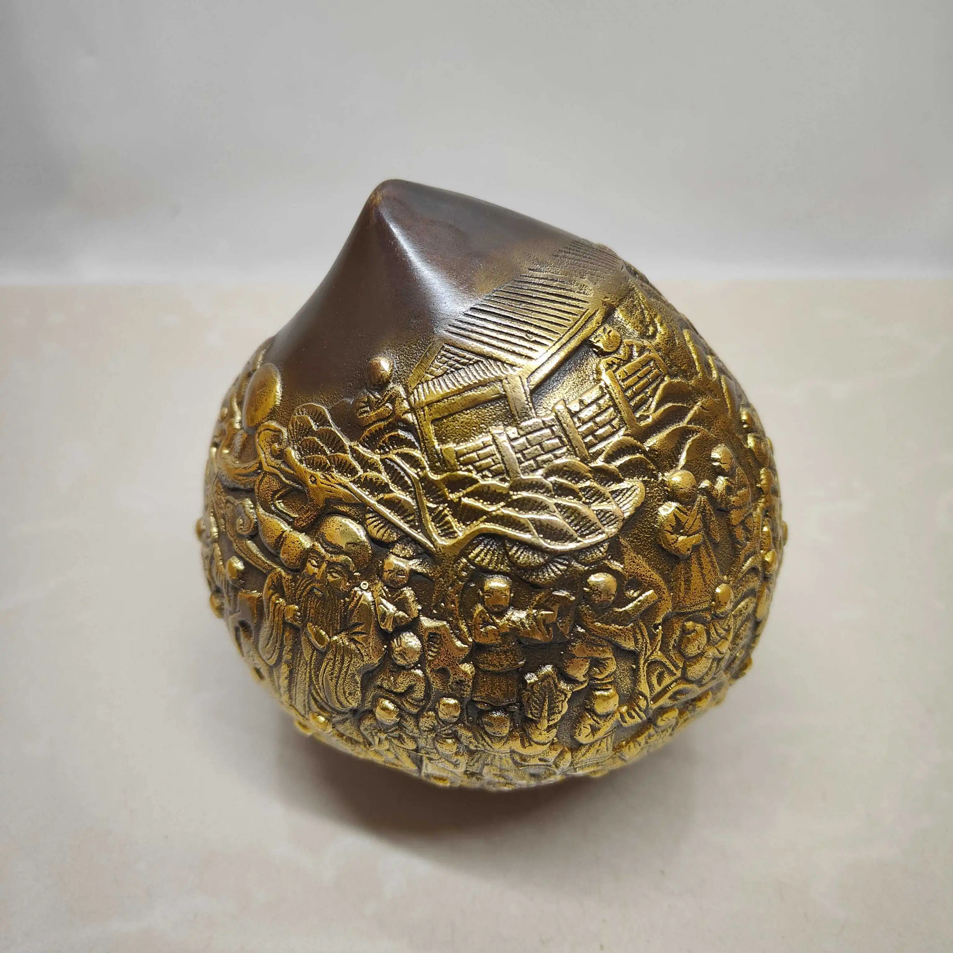 

Vintage Brass Peach Ornament Hundred Sons Blessing Birthday Gift Retro Gilded Copper Home Decor Antique Imitation