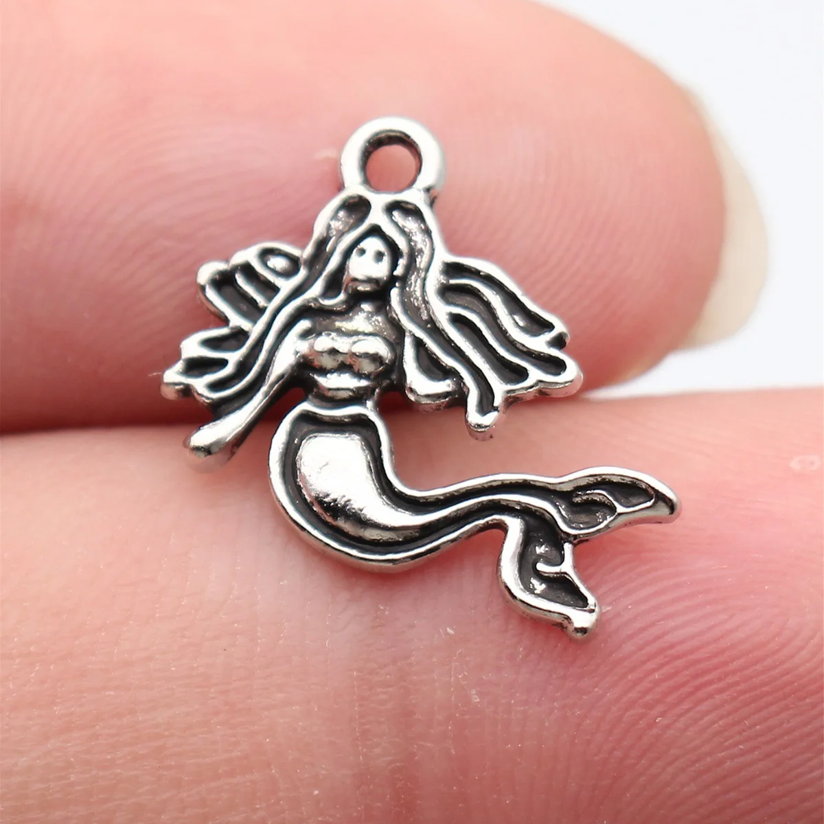 40pcs 18x14mm(0.71x0.55inch) 2 Colors Antique Silver Color Rhodium Color Mermaid Charms Pendants DIY Jewelry Making Accessories