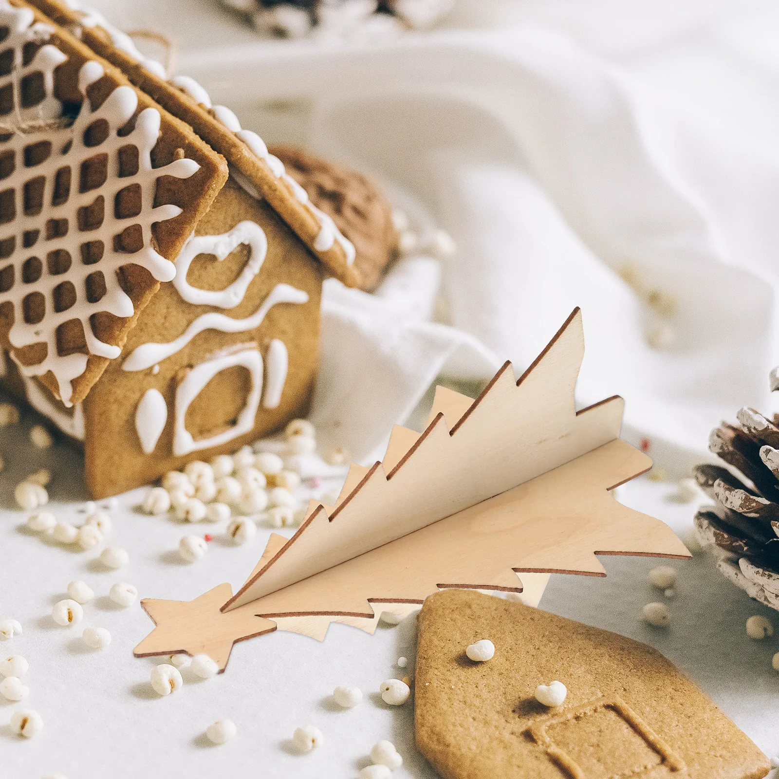 

10Pcs DIY Wooden Christmas Tree Cutouts Unpainted Xmas Pendants Graffiti Crafts for Party Unfinished Xmas Pendants