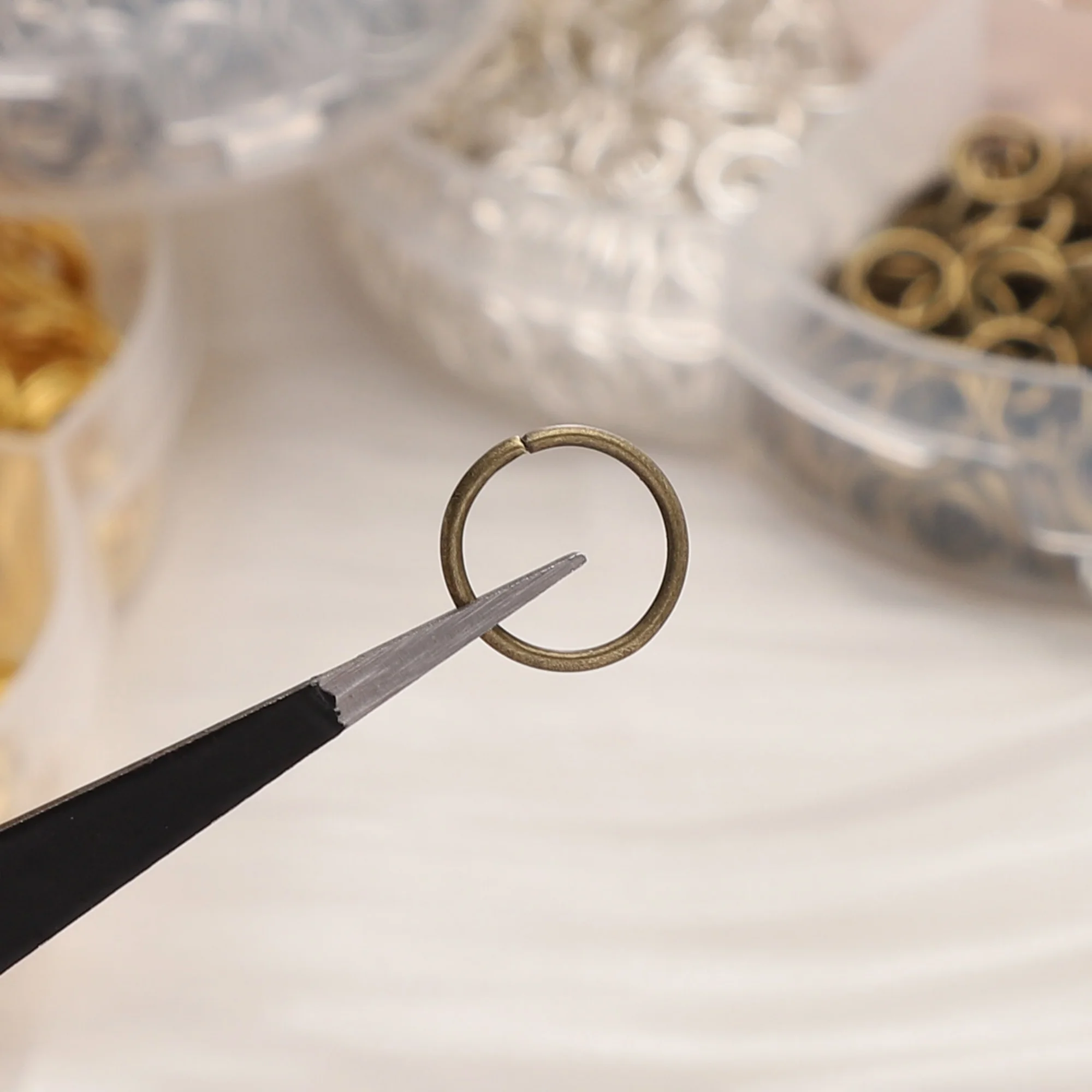 

Iron Single Ring Set with 7 Grids Jewelry Making Accessories For Handmade DIY Bracelet Necklace Keychain Bead Pendant Supplies