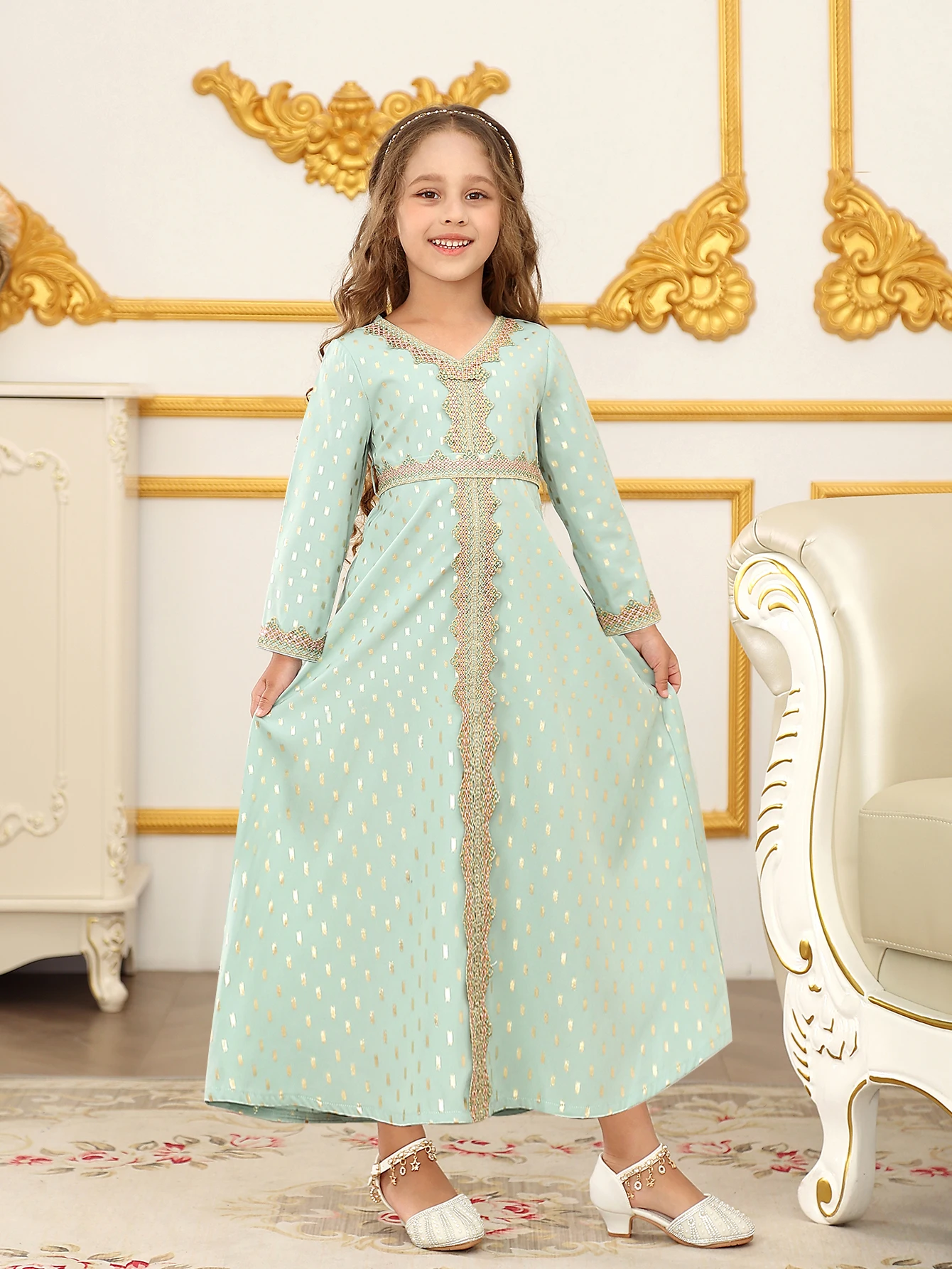 Girls Muslim Abaya Kaftan Dress Kids Lace Ethnic Moroccan Dress Eid Prayer Clothes Arabian Maxi Robe