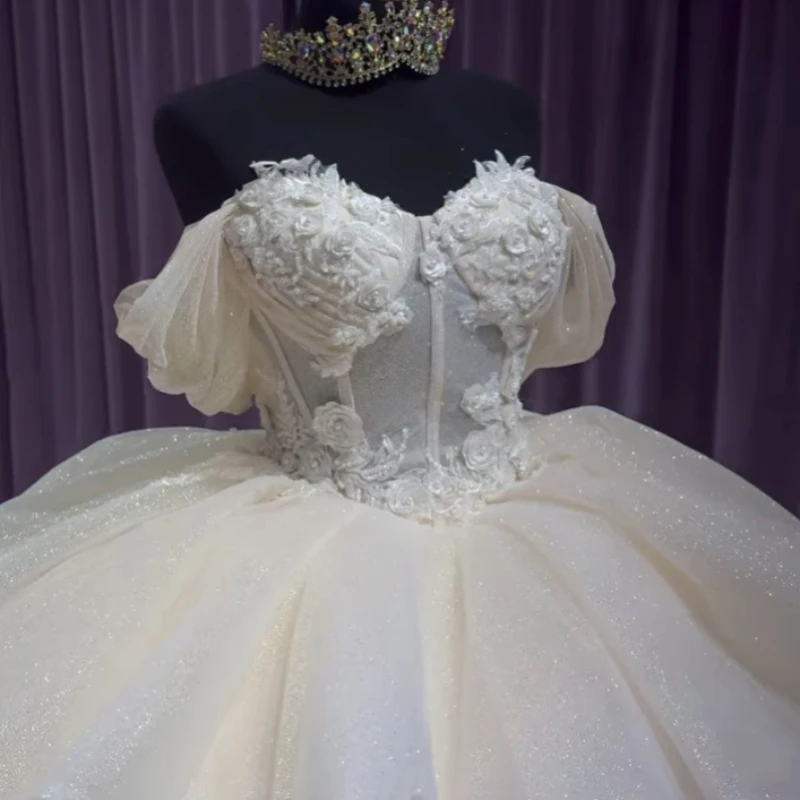 فستان Quinceanera عاجي مخصص 2024 مزين بالدانتيل المكسيكي مطرز بالخرز تول زهري حلو 16 ثوب فيستدو دي 15 أنوس YQD530